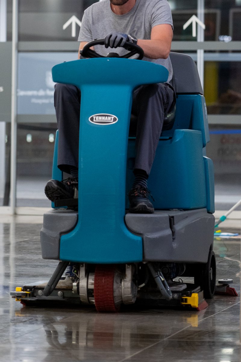 Clece Solutions, empresa de servicios especializados de limpieza y mantenimiento